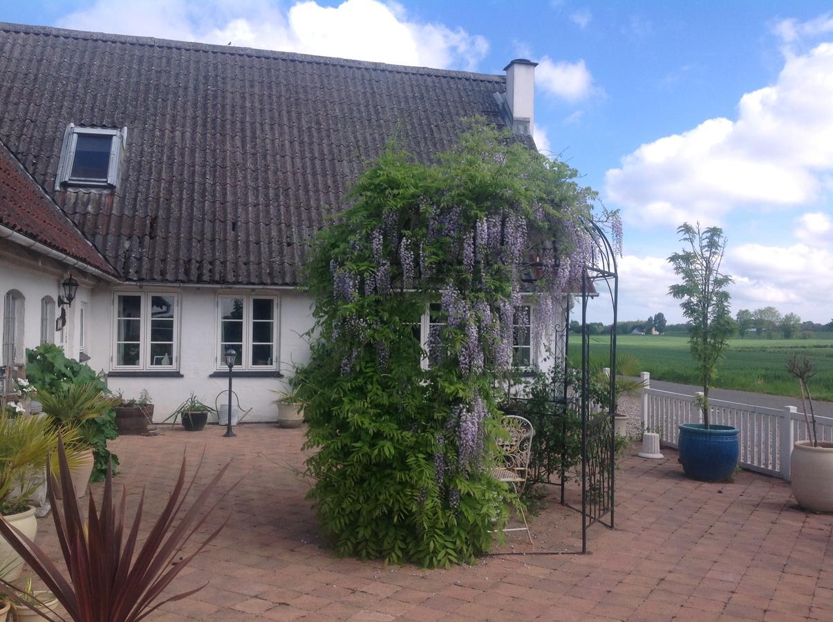 Bed&Breakfast - Stakdelen 47 Allerup Exterior foto